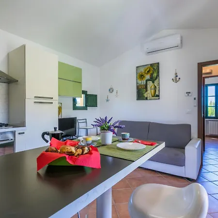 Le Farsiche By Interhome Appartement